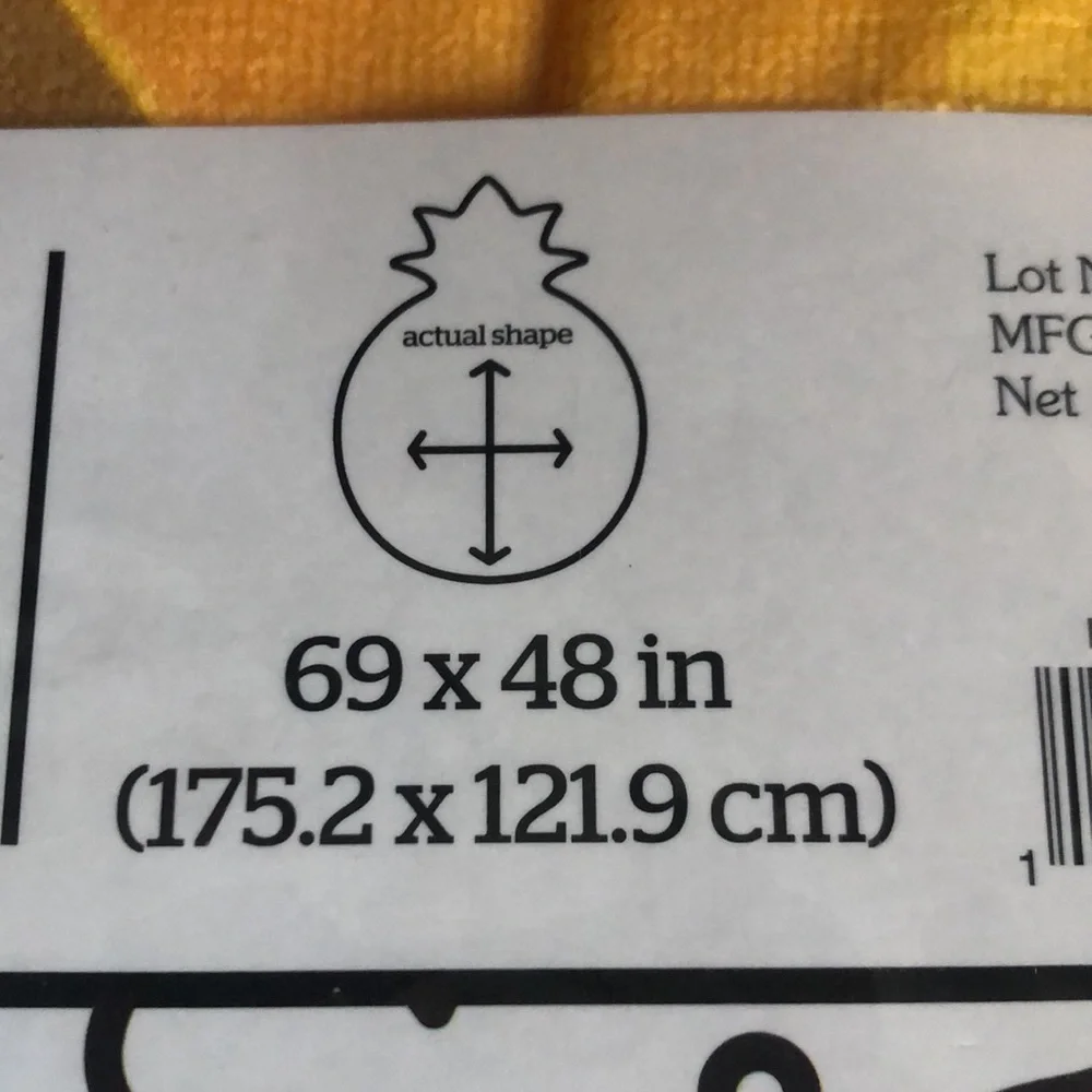 BigMouth Giant-Sized Pineapple Beach Blanket - Yellow & Green